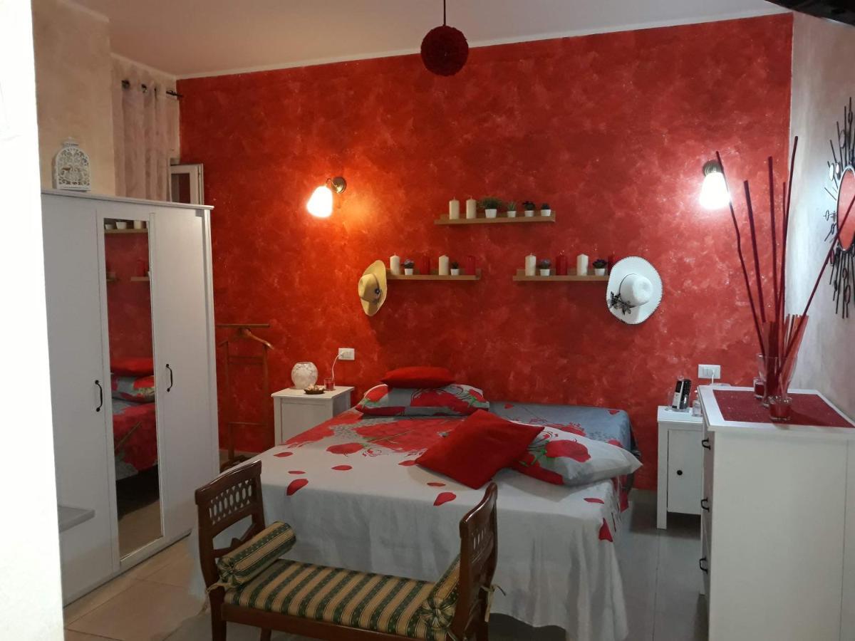 Suites Rome เปสการา ภายนอก รูปภาพ